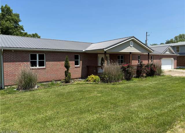 Property at 3720 Wesley Chapel Rd, Zanesville, OH 43701, 4 beds, 3 baths