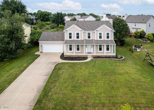 Property at 266 Silver Meadow Dr, Wadsworth, OH 44281, 4 beds, 2.5 baths