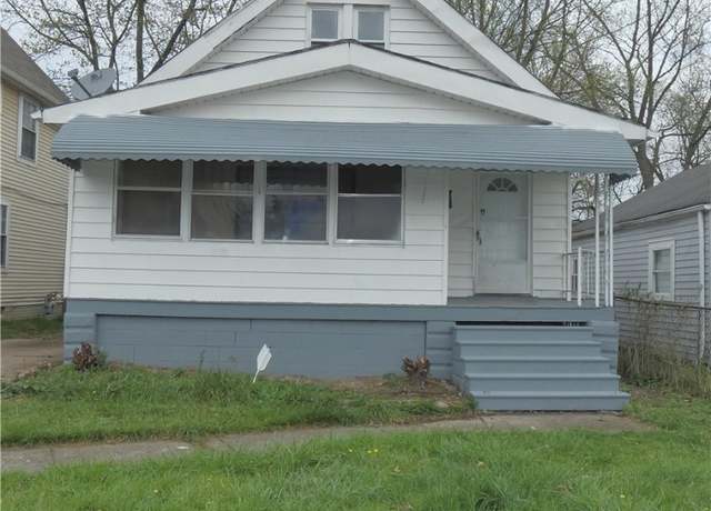 Property at 10921 Dove Ave, Cleveland, OH 44105, 3 beds, 1.5 baths
