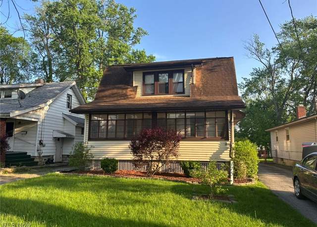 Property at 175 Shadyside Dr, Youngstown, OH 44512, 4 beds, 2 baths