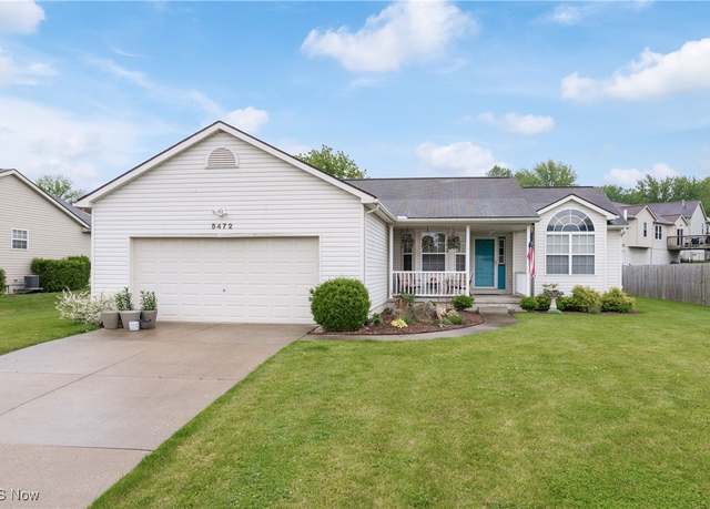 Property at 5472 Hancock St SW, Canton, OH 44706, 3 beds, 2 baths