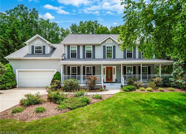 Property at 32969 Durrell Ave, Avon Lake, OH 44012, 3 beds, 2.5 baths