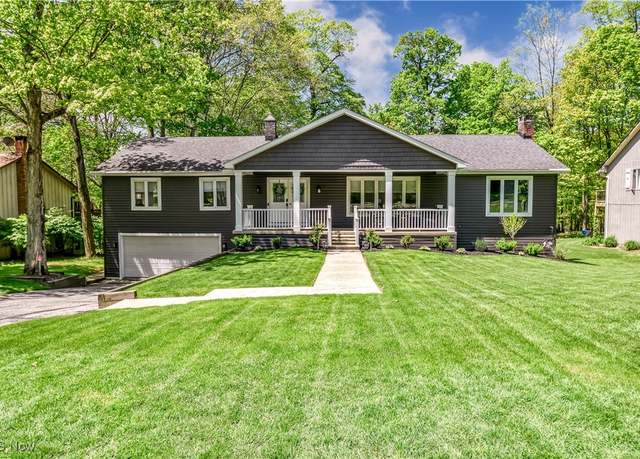 Property at 17170 North Brook Trl, Chagrin Falls, OH 44023, 5 beds, 3 baths