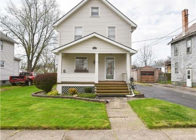 Property at 1175 Mcmyler St NW, Warren, OH 44485, 3 beds, 2 baths