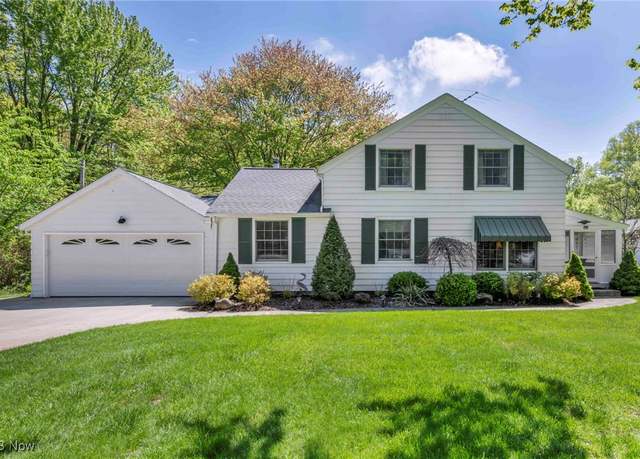 Property at 11483 Robson Rd, Grafton, OH 44044, 3 beds, 2 baths