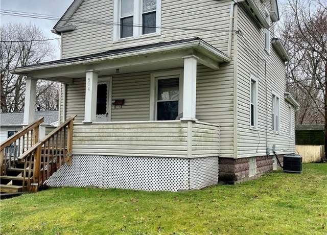 Property at 514 Rothrock Ave, Akron, OH 44314, 3 beds, 1 bath