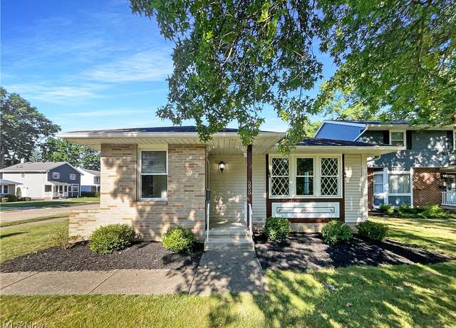 Property at 5850 S Park Blvd, Parma, OH 44134, 3 beds, 1.5 baths