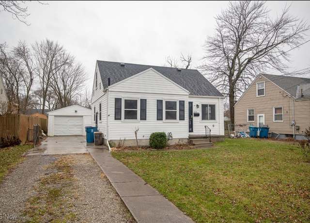 Property at 3154 Eastlawn St, Lorain, OH 44052, 3 beds, 1 bath