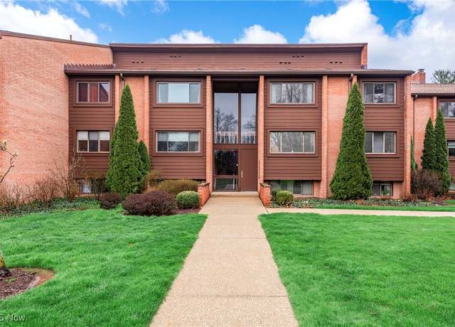 Property at 951 Canyon View Rd #304, Sagamore Hills, OH 44067, 2 beds, 2 baths