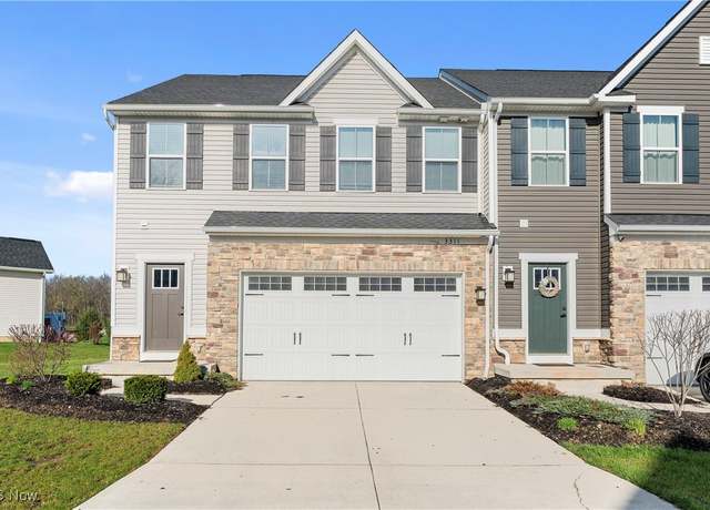 Property at 3311 Jackson Park Dr NW, Massillon, OH 44646, 3 beds, 2.5 baths