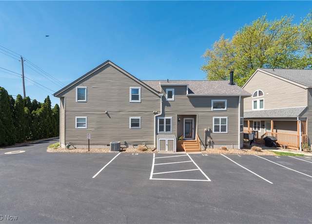 Property at 13011 W Lake Rd Unit 12C, Vermilion, OH 44089, 2 beds, 1.5 baths