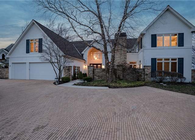 Property at 19486 Frazier Dr, Rocky River, OH 44116, 5 beds, 5.5 baths