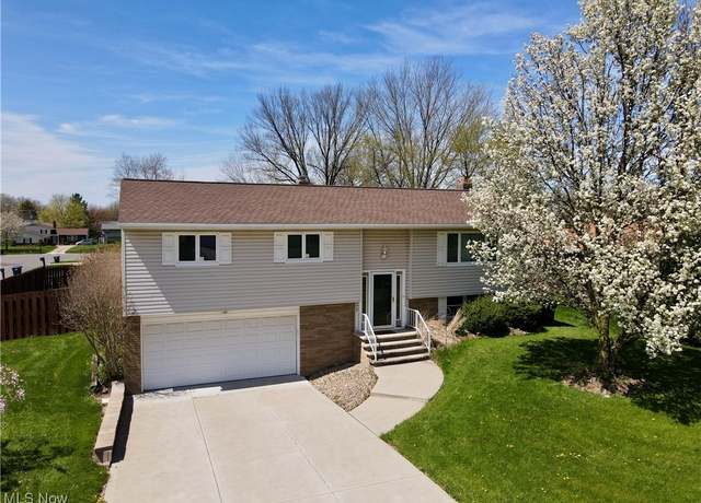 Property at 1186 Potomac Dr, Brunswick, OH 44212, 3 beds, 1.5 baths