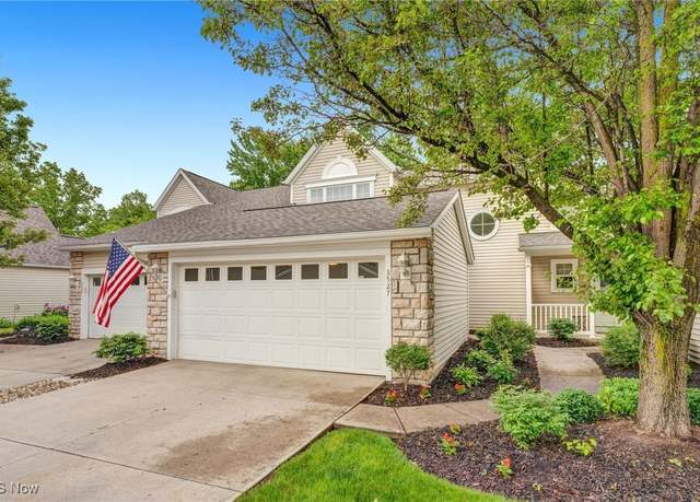 Property at 3527 Perry Ct, Lorain, OH 44053, 3 beds, 3.5 baths