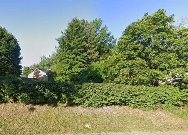 Property at 2946 Ludlow Rd, Cleveland, OH 44120