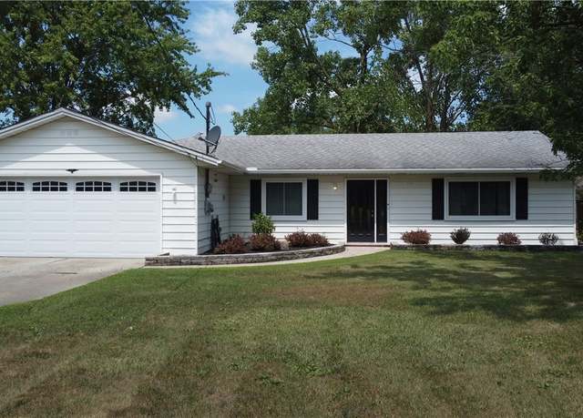 Property at 20496 Westwood Dr, Strongsville, OH 44149, 3 beds, 2 baths