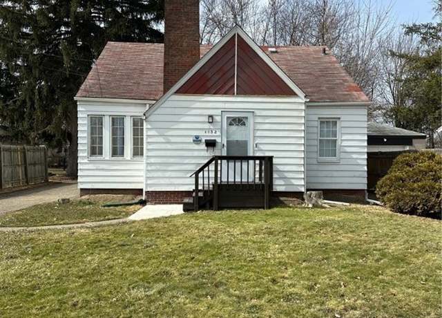 Property at 1132 Packard Dr, Akron, OH 44320, 3 beds, 1 bath