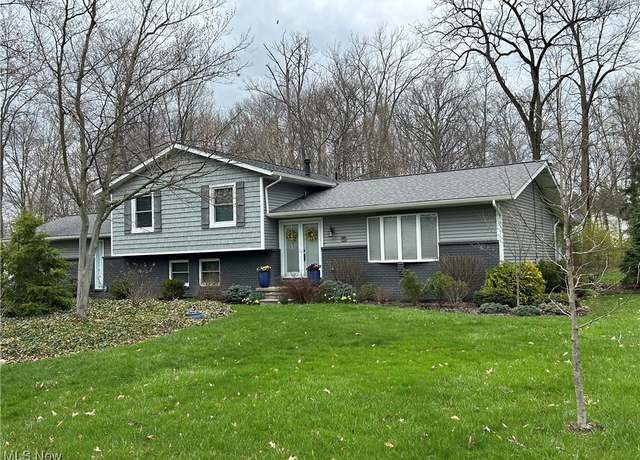 Property at 1785 Ashley Dr, Hudson, OH 44236, 3 beds, 3 baths
