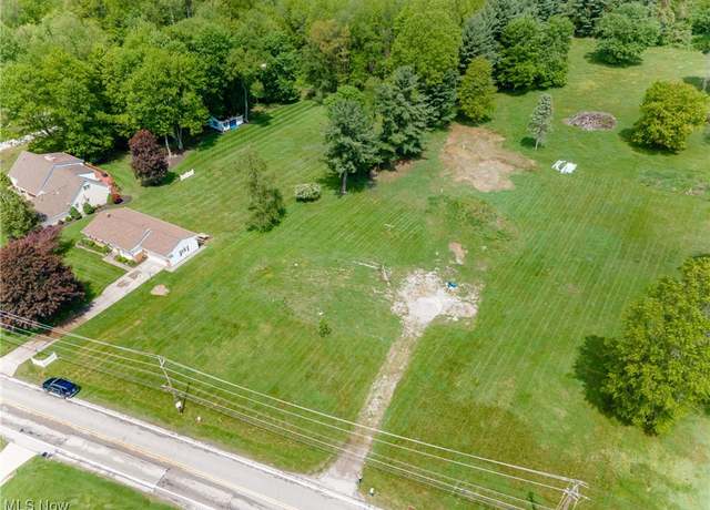 Property at 12205 Schreiber Rd, Valley View, OH 44125