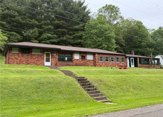 Property at 20022 County Road 6, Coshocton, OH 43812, 3 beds, 1 bath