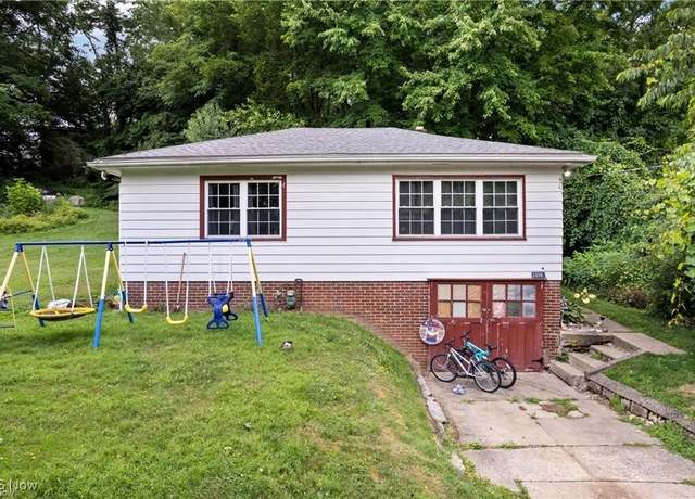 Property at 2996 Kemble Ave, Coventry, OH 44319, 2 beds, 1 bath
