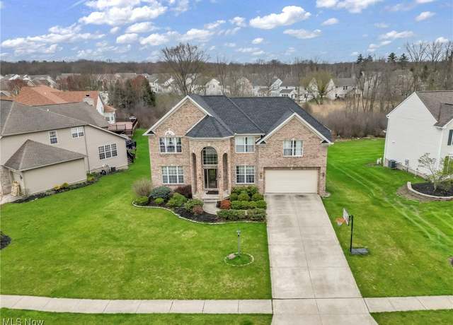 Property at 4116 Morley Dr, Aurora, OH 44202, 4 beds, 3.5 baths