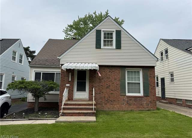 Property at 4241 Hinsdale Rd, South Euclid, OH 44121, 3 beds, 1.5 baths