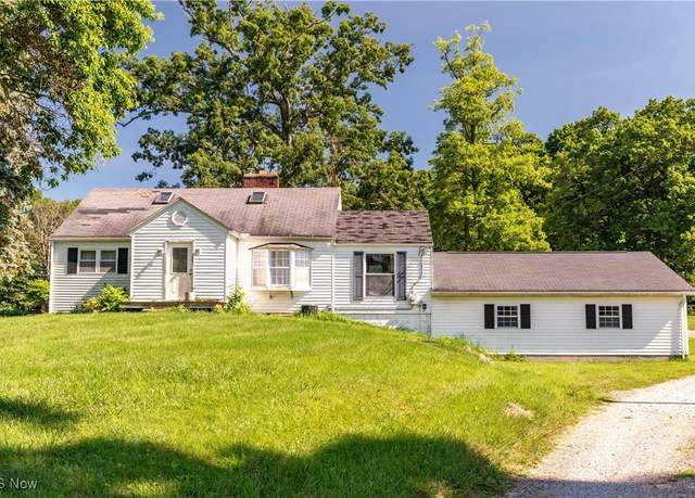 Property at 9265 Mudbrook St NW, Massillon, OH 44646, 3 beds, 2 baths