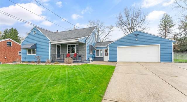 Photo of 321 Hillcrest Ave, Hubbard, OH 44425