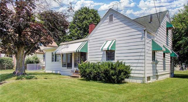 Photo of 1648 Frederick Ave SW, Canton, OH 44706
