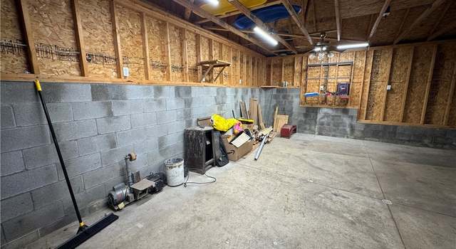 Photo of 145 E Mohawk Dr, Malvern, OH 44644