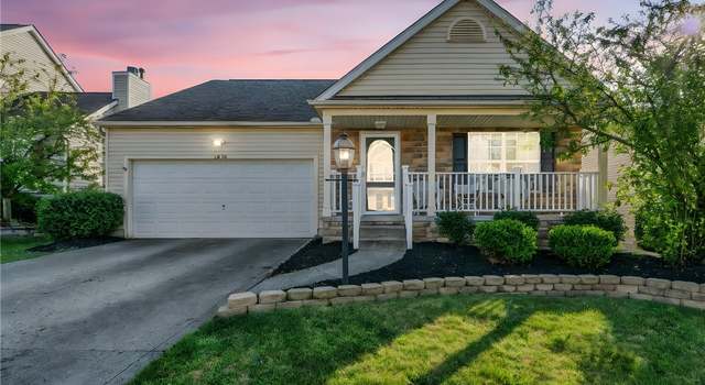 Photo of 1818 Avenbury Ln, Brunswick, OH 44212