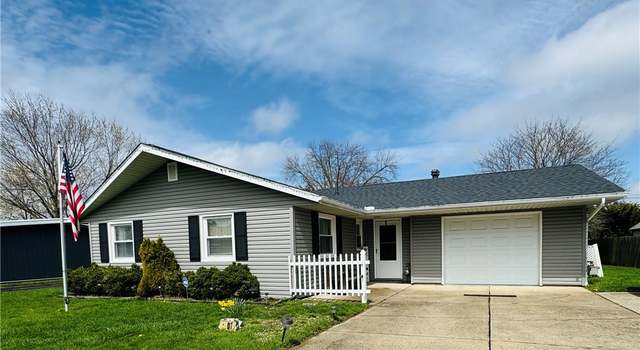 Photo of 1107 Military Rd, Zanesville, OH 43701