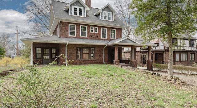 Photo of 2094 Lamberton Rd, Cleveland Heights, OH 44118