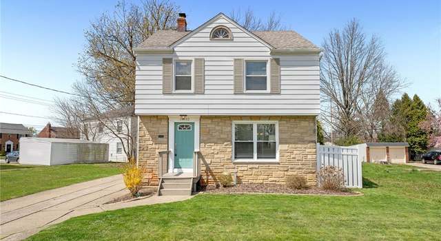 Photo of 19992 Hilliard Blvd, Rocky River, OH 44116