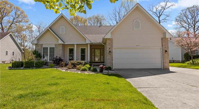 Photo of 634 N Mill St, Wellington, OH 44090