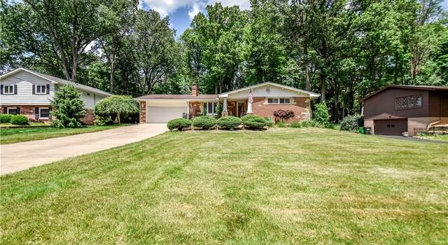 Photo of 3031 S Oak Hill Rd, Silver Lake, OH 44224
