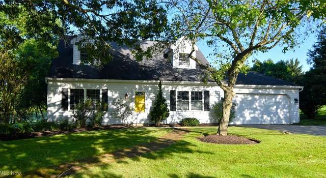 Photo of 17320 Haskins Rd, Chagrin Falls, OH 44023