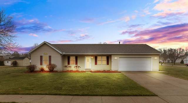 Photo of 120 Parkside Dr, Creston, OH 44217