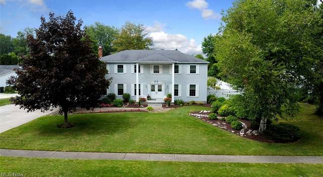 Photo of 115 Windbrook Dr, Elyria, OH 44035