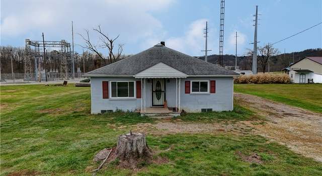 Photo of 7834 Kilpatrick SE, Uhrichsville, OH 44683