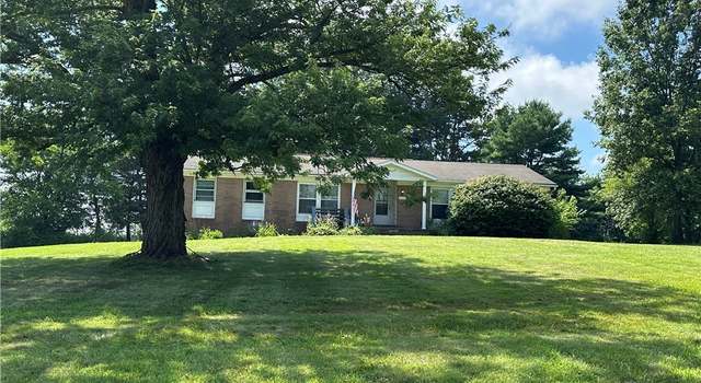 Photo of 3007 Swallen Ave, Louisville, OH 44641