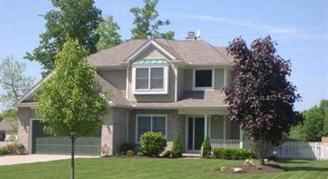Photo of 35282 Livingston Dr, Avon, OH 44011