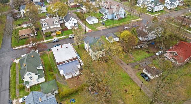Photo of 225-227 South St, Alliance, OH 44601
