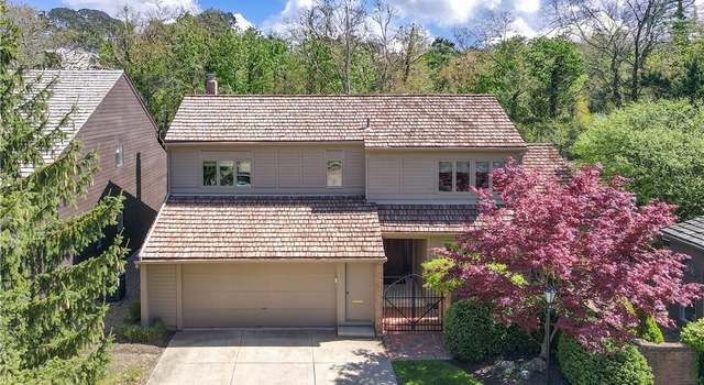 Photo of 333 N Portage Path #12, Akron, OH 44303