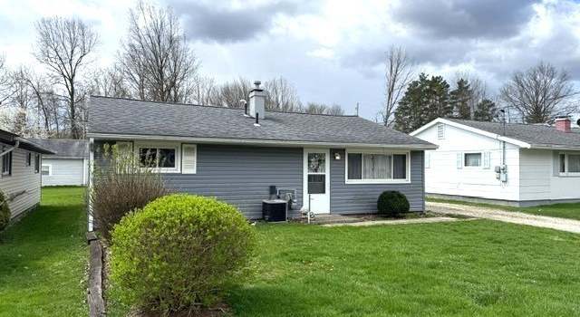 Photo of 17733 Redwood Rd, Lake Milton, OH 44429