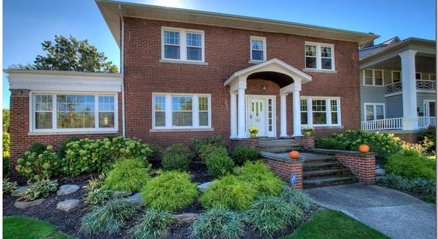 Photo of 2512 Euclid Heights Blvd, Cleveland Heights, OH 44106