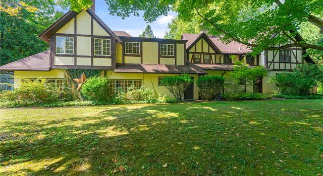 Photo of 62 Warner Rd, Hubbard, OH 44425