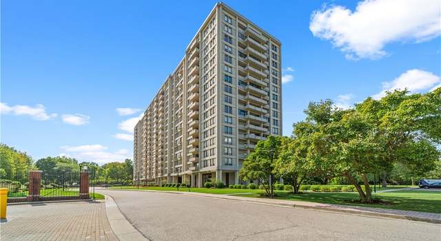 Photo of 1 Bratenahl Pl #310, Cleveland, OH 44108
