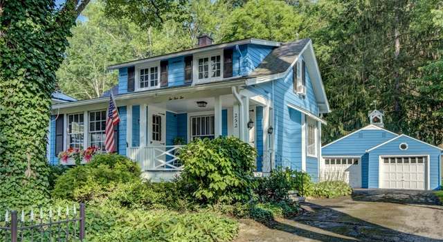 Photo of 252 Miles Rd, Chagrin Falls, OH 44022